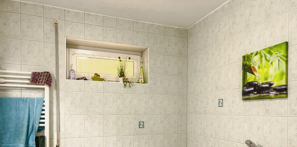 Bad mit Wanne
